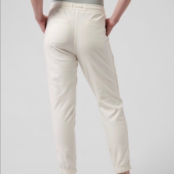 NWOT Athleta farallon joggers - Picture 2 of 5